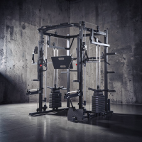 Power_rack_multifunzione_completo_di_accessori